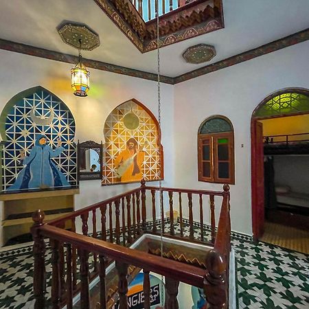 Tangiers Hostel Екстериор снимка